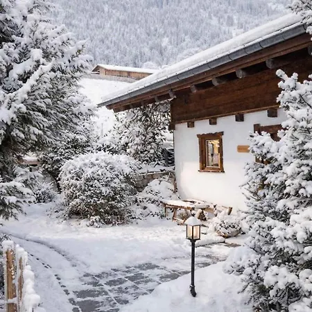 Nina's With Pool & Sauna Access * Reith im Alpbachtal